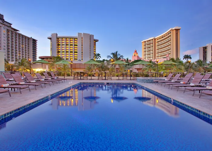 Outrigger Waikiki Beachcomber Hotel